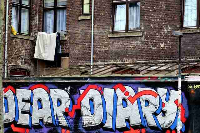 弹幕文化《海角app》增长黑客独家档案